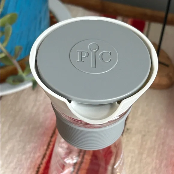 Pampered Chef Measure, Mix & Pour New In Box - Picture 8 of 11